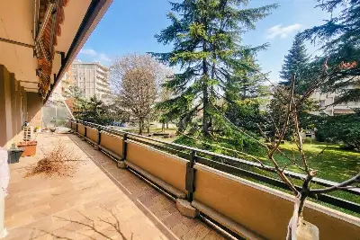 Casa in vendita, Viale Europa, Brescia