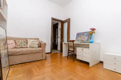 Casa in vendita, Via Lario, Milano