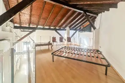 Loft in vendita, Via Ugo Bassi 23, Milano