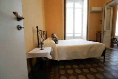 Palazzo in vendita, Via Transito, Catania