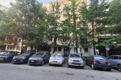 Casa in vendita, Via Venosa, Milano