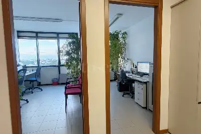 Ufficio in affitto, Viale Montegrappa, Prato