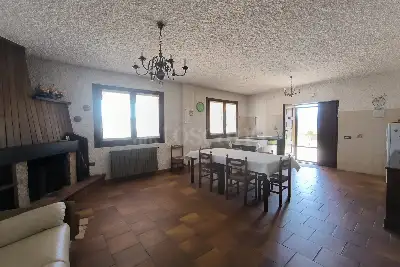 Villa in vendita, Via del Colle, Sant'Eusanio Forconese