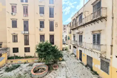 Casa in vendita, Via Mariano Stabile, Palermo