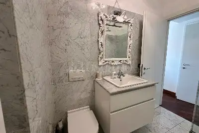 Casa in affitto, Via Giovanni Segantini, Milano