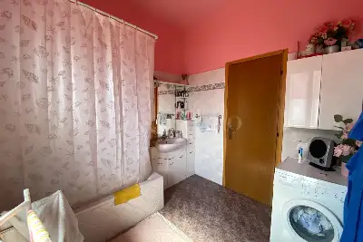 Casa in vendita, Via Mombaruzzo, Roma