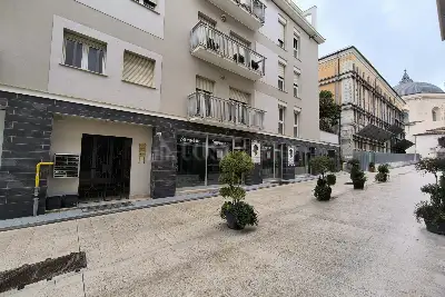 Negozio in vendita, Via Giuseppe Verdi, L'Aquila