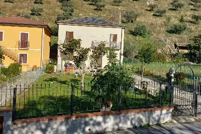 Casa Indipendente in affitto, Via Barricelle, 12 Marsicovetere (PZ), Marsicovetere