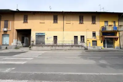 Casa in vendita, Via Milano, Landriano