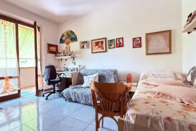 Casa in vendita, Via Giosuè Carducci, Poggio a Caiano
