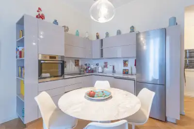 Casa in vendita, Via Rodolfo Farneti, Milano