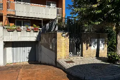 Villino a Schiera in vendita, Via Vincenzo Visceglia, Roma