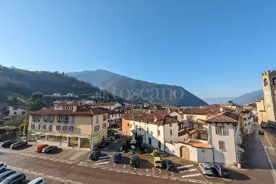 Casa in vendita, Piazza C. Battisti, Sarezzo