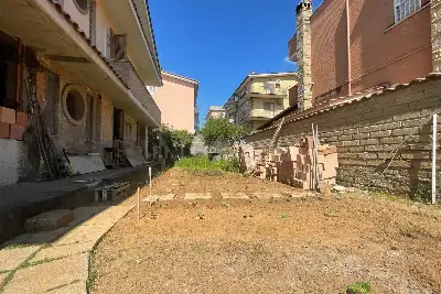 Villa in vendita, via capizzone, Roma