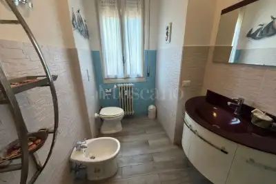 Casa in vendita, Via Pessano, Milano