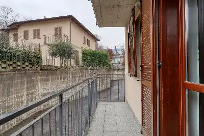 Casa in vendita, Via Marconi, Lavena Ponte Tresa