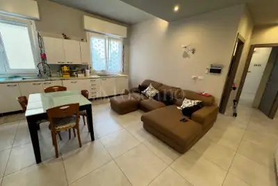 Casa in vendita, Via IV Novembre, Gussago