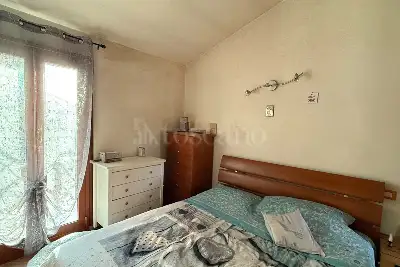 Villino a Schiera in vendita, Via degli Ossoli, Roma