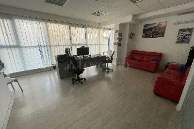 Capannone in vendita, Via dei Castelli Romani, Pomezia