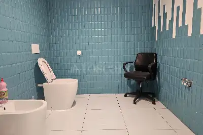 Negozio in vendita, Via Terenzio, Latina