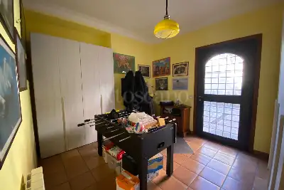 Villa Bifamiliare in vendita, Via Civate, Roma