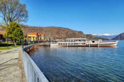 Attività Commerciale in vendita, Via Mazzini, Porto Ceresio