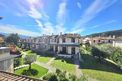 Villino a Schiera in vendita, Via Due Muri, Concesio