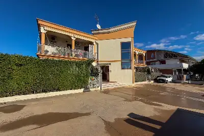 Casa in vendita, via Parigi 6 Olbia , Olbia