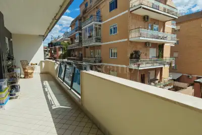 Casa in vendita, Via Marcello Provenzale, Roma
