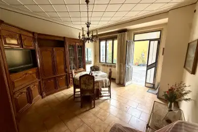 Casa Indipendente in vendita, Via Cristoforo Colombo, Borgosatollo