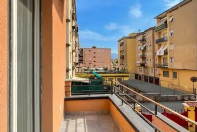 Casa in vendita, Via A. Tosoni, Brescia