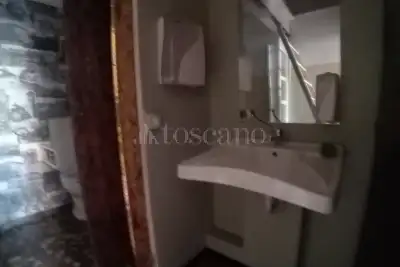 Negozio in affitto, Via Carlo D'Adda, Milano
