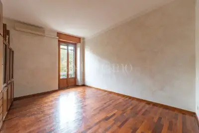 Casa in vendita, Viale Certosa, Milano