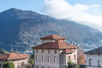 Casa in vendita, Via Bellinzona, Como