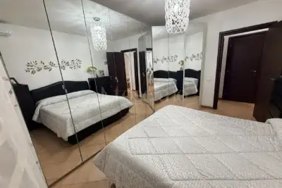 Casa in vendita, Largo palinuro, Pomezia