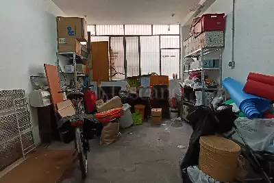 Box in vendita, Viale Croce Rossa, Palermo