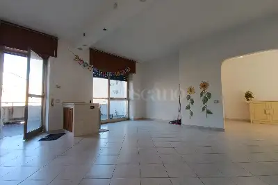 Casa in vendita, Piazza Pollastrini, Anzio