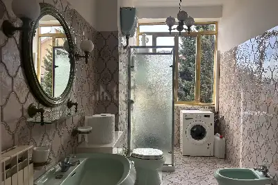 Casa in vendita, Via Leonardo Bruni, Roma