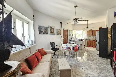 Villa Plurifamiliare in vendita, Via degli Argonauti, Pomezia