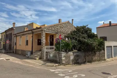 Casa Indipendente in vendita,  , Luras, Luras