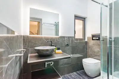 Casa in vendita, Via Laurina, Roma