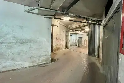 Box in affitto, Via Roma, Atripalda