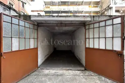 Box in vendita, Corso Racconigi, Torino