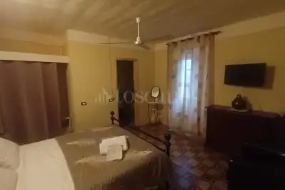 Casa Indipendente in vendita, Via Vittorio Emanuele III, Sardara