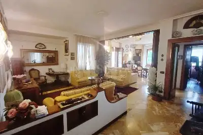 Casa in vendita, Via Alfredo Catalani, Roma