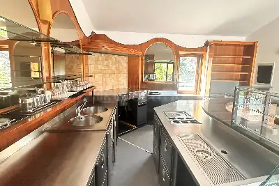 Negozio in vendita, Via Marinella , Olbia