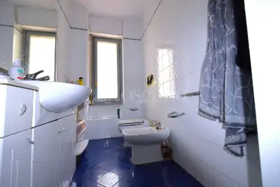Casa in vendita, Via Siena, Prato