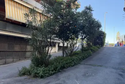 Box in vendita, Piazza Ener Bettica, Roma