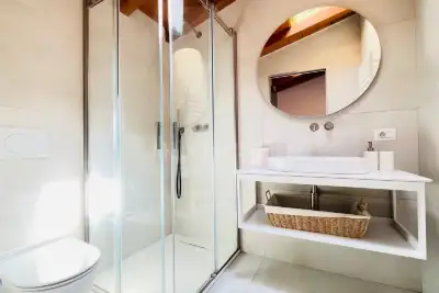 Casa in affitto, Via Coluccio Salutati, Milano