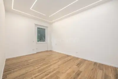 Casa in vendita, Via della Lega Lombarda, Roma